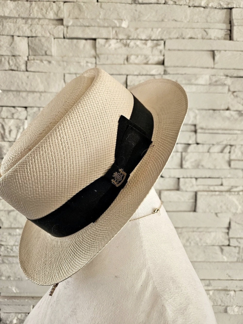Biltmore Hats Beige & Black Hat Size 59 Like New